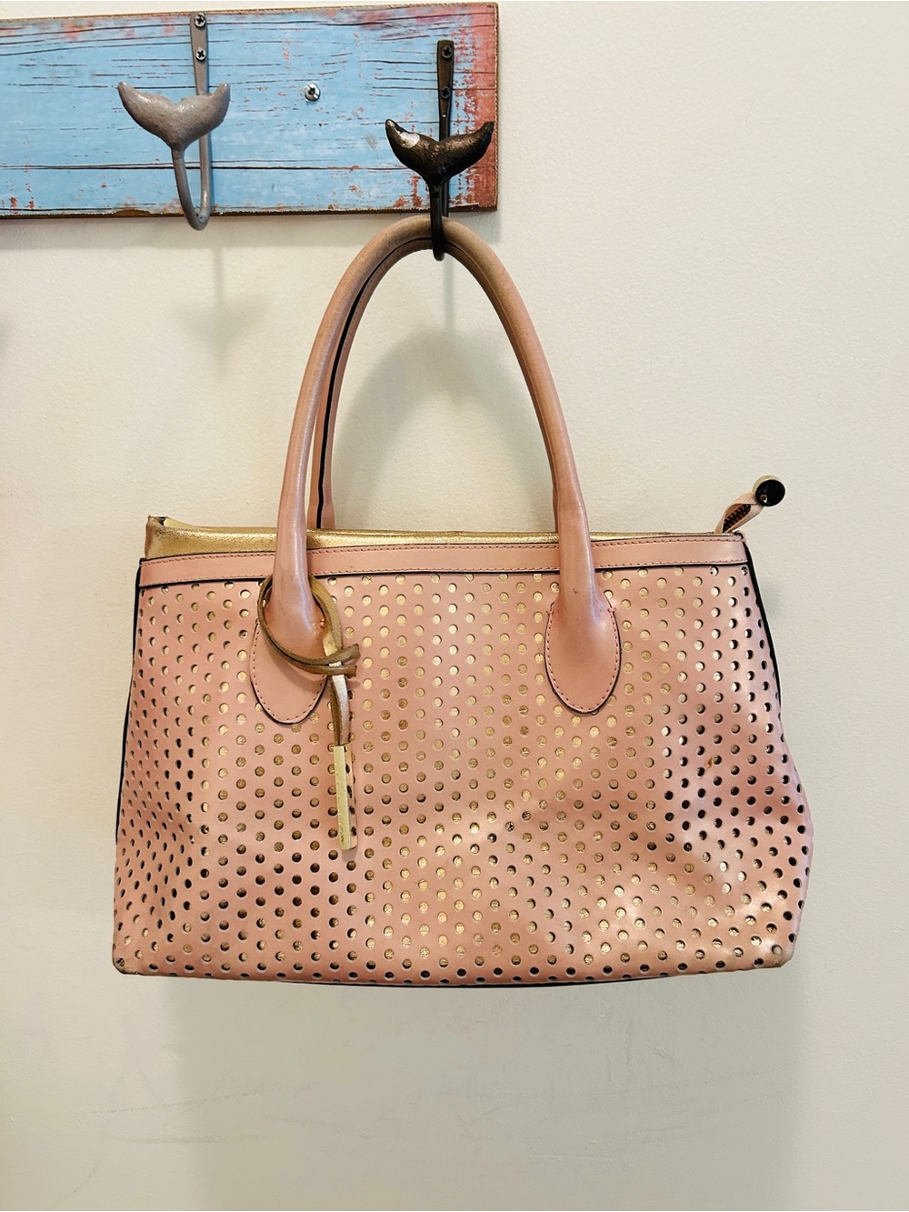 Innue Italian Leather Pink Tote with Gold Accents